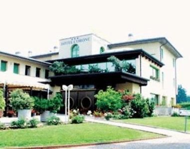 Hotel Corone Caerano Di San Marco Esterno foto